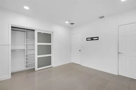 640 E Melrose Circle Fort Lauderdale FL 33312