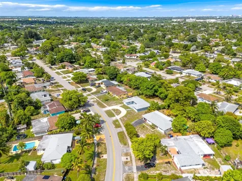 640 E Melrose Circle Fort Lauderdale FL 33312