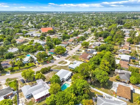 640 E Melrose Circle Fort Lauderdale FL 33312