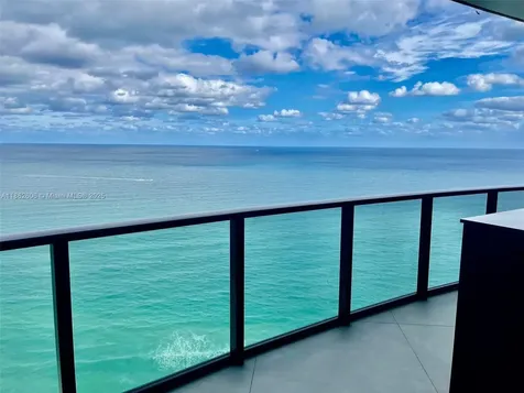 18555 Collins Avenue Sunny Isles Beach FL 33160