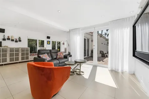 1800 Jefferson Avenue Miami Beach FL 33139
