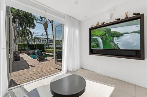 1800 Jefferson Avenue Miami Beach FL 33139