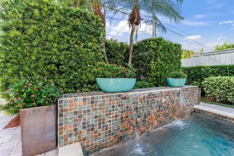 1800 Jefferson Avenue Miami Beach FL 33139