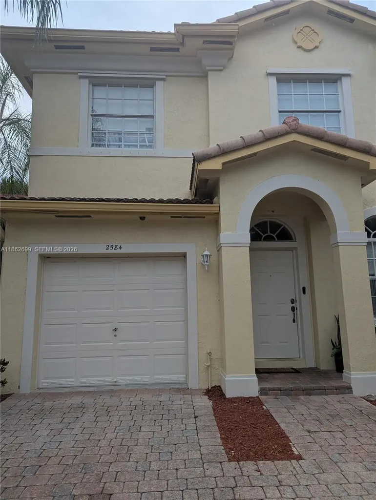 2584 SW 84th Terrace Miramar FL 33025