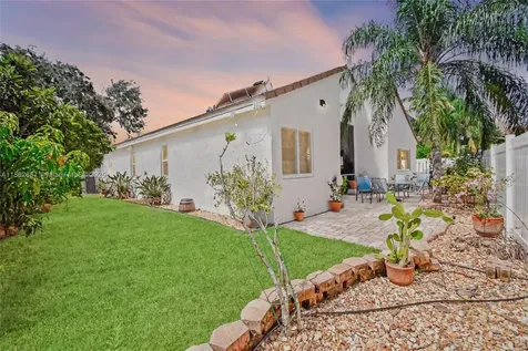 211 Cameron Court Weston FL 33326