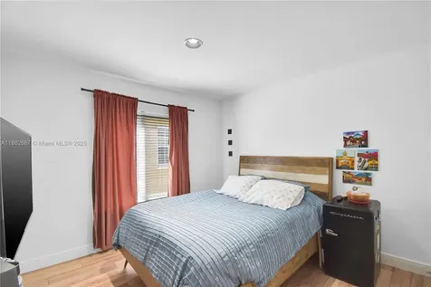 211 Cameron Court Weston FL 33326