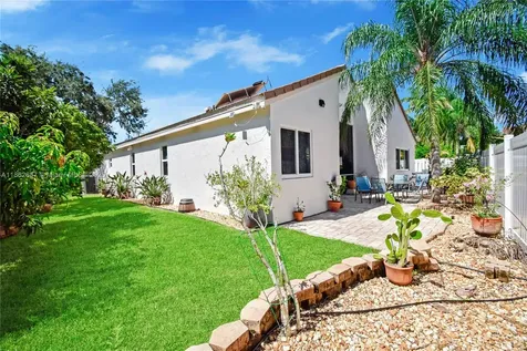 211 Cameron Court Weston FL 33326