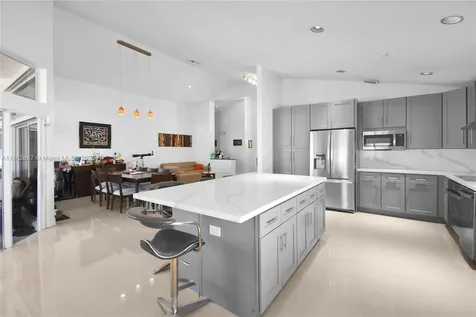 211 Cameron Court Weston FL 33326