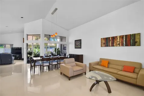 211 Cameron Court Weston FL 33326