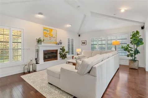 16121 SW 83rd Avenue Palmetto Bay FL 33157