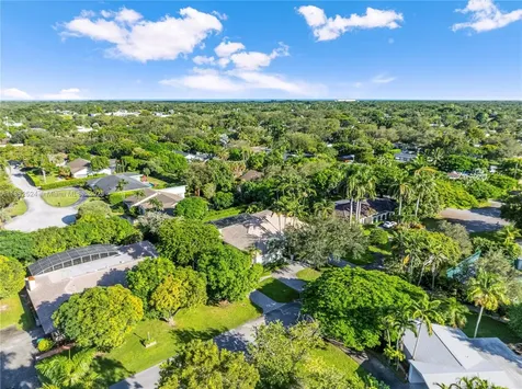 16121 SW 83rd Avenue Palmetto Bay FL 33157