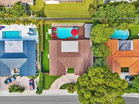 20350 Highland Lakes Boulevard Miami FL 33179
