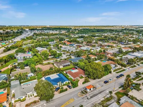 20350 Highland Lakes Boulevard Miami FL 33179