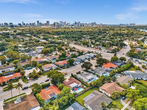 20350 Highland Lakes Boulevard Miami FL 33179