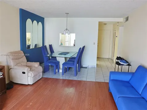 319 NE 14th Avenue Hallandale Beach FL 33009