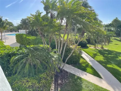 177 Ocean Lane Drive Key Biscayne FL 33149