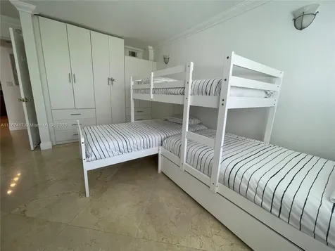 177 Ocean Lane Drive Key Biscayne FL 33149