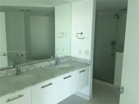 55 SE 6th Street Miami FL 33131