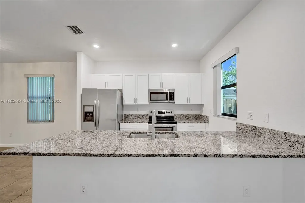 1600 SW 28 Street Fort Lauderdale FL 33315