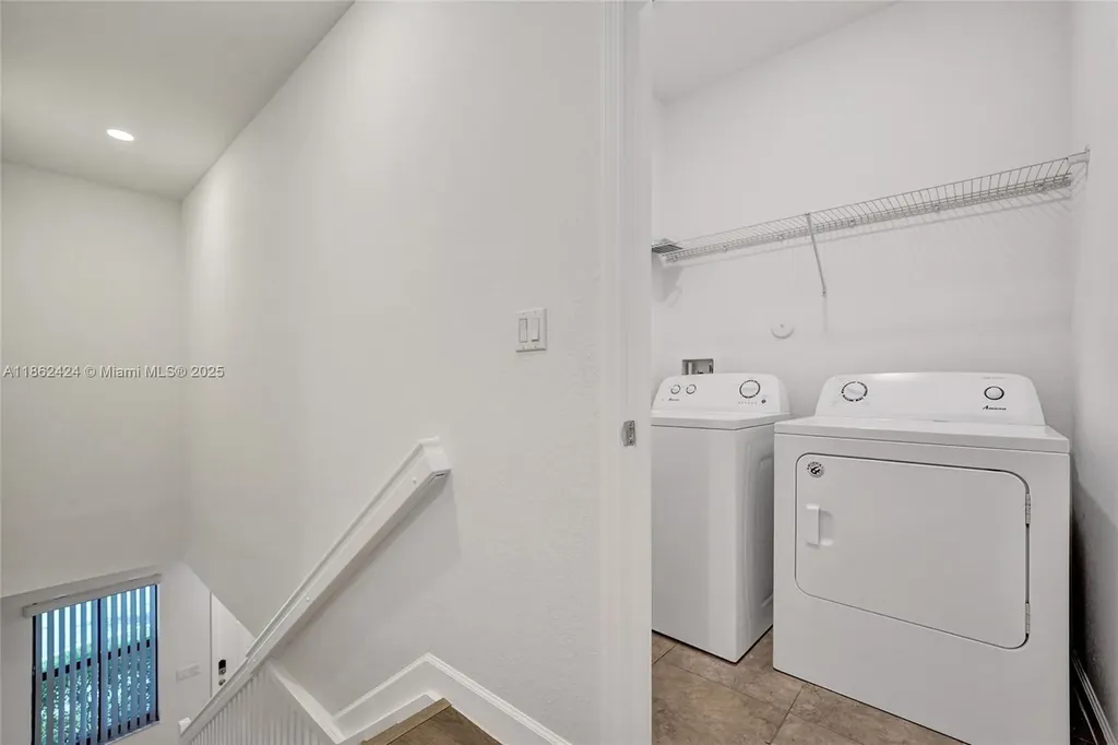 1600 SW 28 Street Fort Lauderdale FL 33315