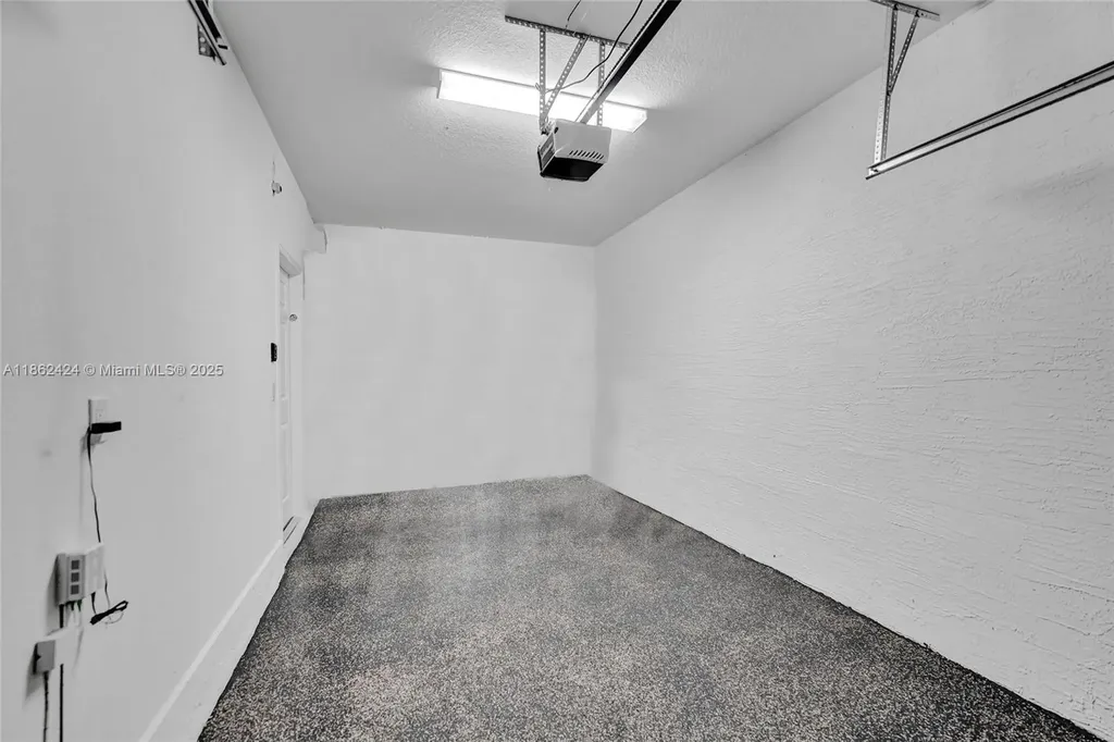 1600 SW 28 Street Fort Lauderdale FL 33315