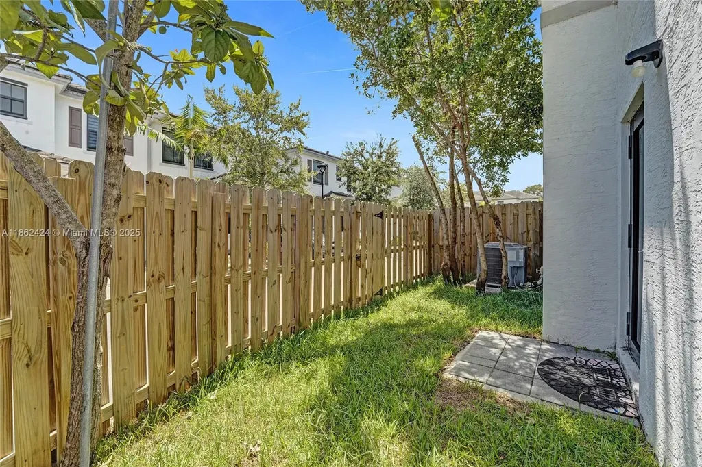 1600 SW 28 Street Fort Lauderdale FL 33315