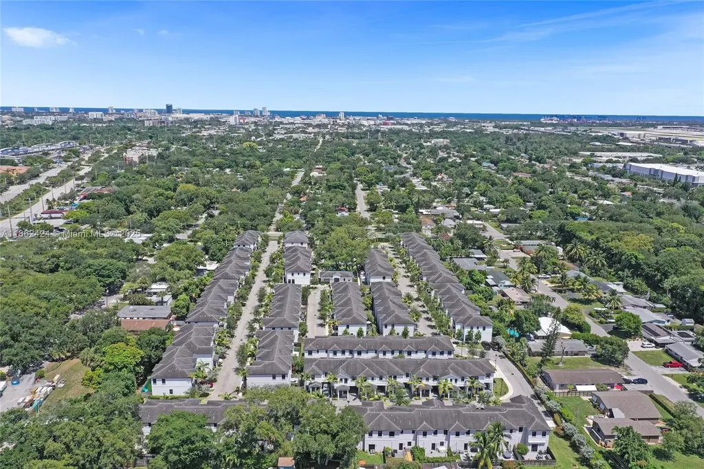 1600 SW 28 Street Fort Lauderdale FL 33315