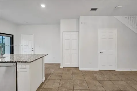 1600 SW 28 Street Fort Lauderdale FL 33315