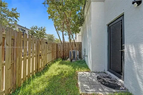 1600 SW 28 Street Fort Lauderdale FL 33315