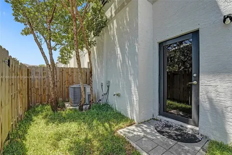 1600 SW 28 Street Fort Lauderdale FL 33315