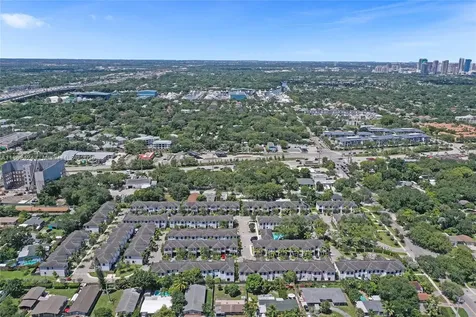 1600 SW 28 Street Fort Lauderdale FL 33315