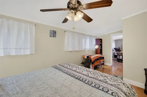 5240 Redwood Court Plantation FL 33317