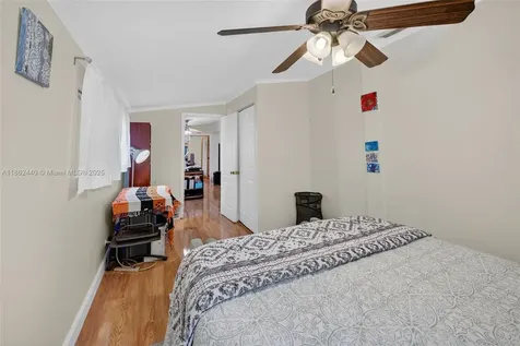 5240 Redwood Court Plantation FL 33317