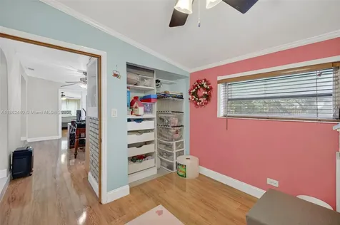 5240 Redwood Court Plantation FL 33317