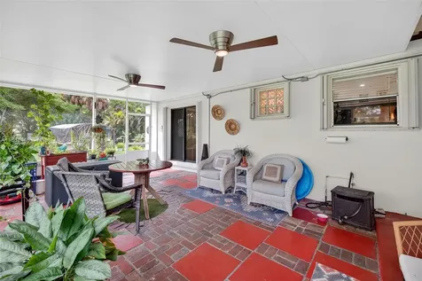 5240 Redwood Court Plantation FL 33317