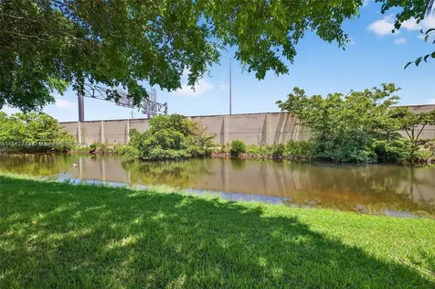 5240 Redwood Court Plantation FL 33317