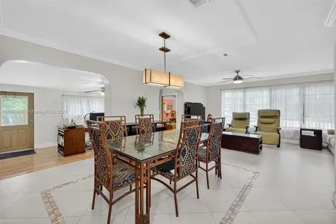 5240 Redwood Court Plantation FL 33317