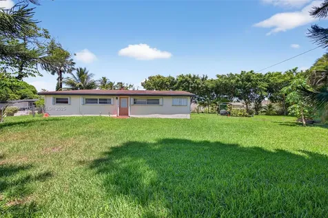 5240 Redwood Court Plantation FL 33317
