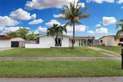15840 SW 105th Court Miami FL 33157