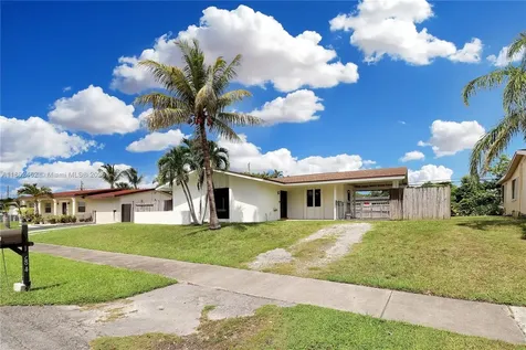 15840 SW 105th Court Miami FL 33157