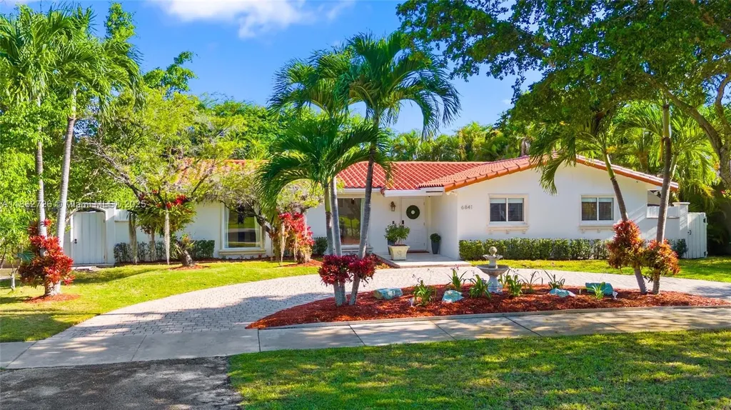 6841 SW 48th Street Miami FL 33155