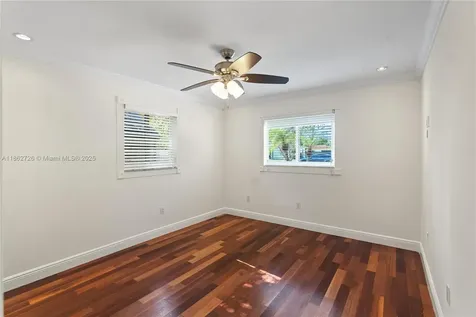 6841 SW 48th Street Miami FL 33155