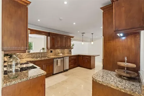 6841 SW 48th Street Miami FL 33155