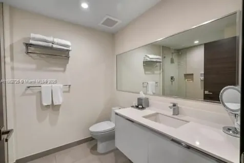 777 N Ocean Drive Hollywood FL 33019