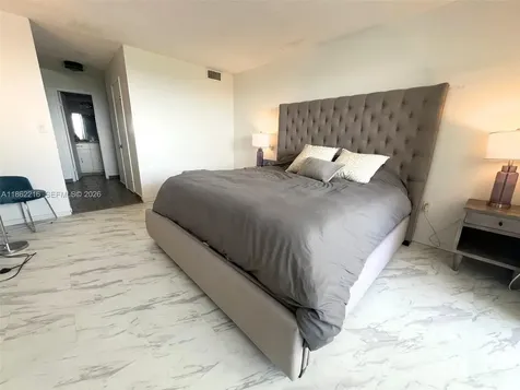 2750 NE 183rd Street Aventura FL 33160