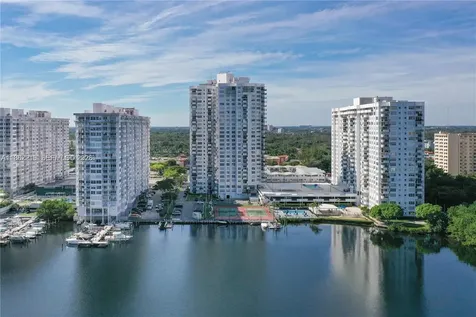 2750 NE 183rd Street Aventura FL 33160