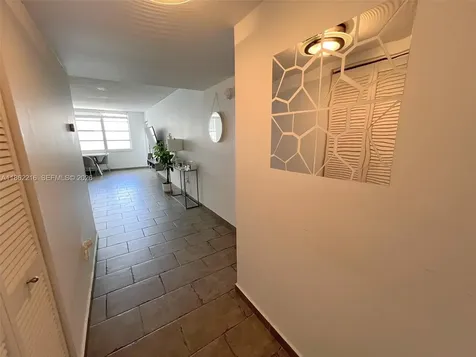 2750 NE 183rd Street Aventura FL 33160