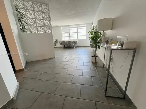 2750 NE 183rd Street Aventura FL 33160