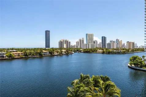 19925 NE 39th Place Aventura FL 33180