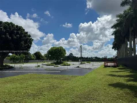 30-68-21-000-3050 0 Homestead FL 33031